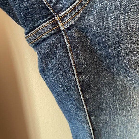Universal Thread Mid Rise skinny Jean size 8/29 s - Picture 3 of 5